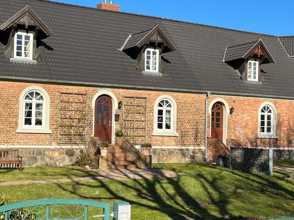 Perle Im Mecklenburger Parkland Apartment Walkendorf Exterior photo